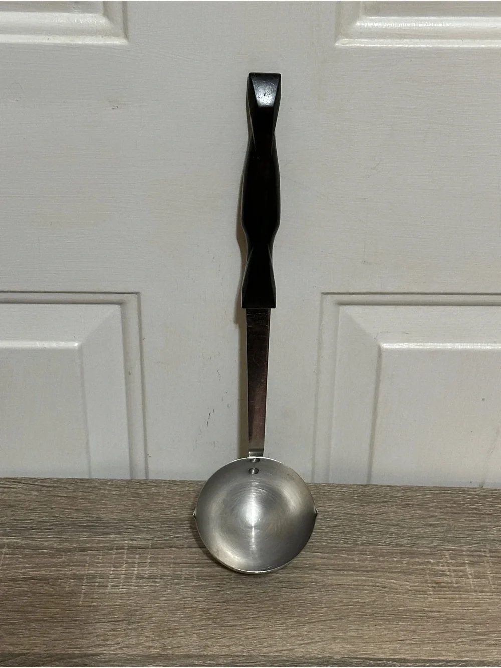 CUTCO 1715 BROWN SWIRL HANDLE SERVING SOUP LADLE KITCHEN UTENSIL USA